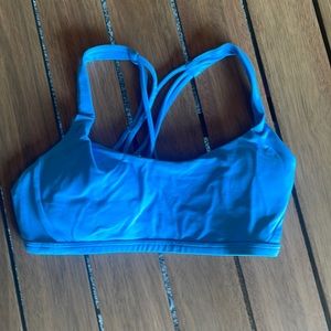 light blue lululemon sports bra